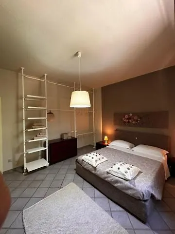Casa Vacanza Indipendente Cascina Cremasca With Pool 0*, Crema